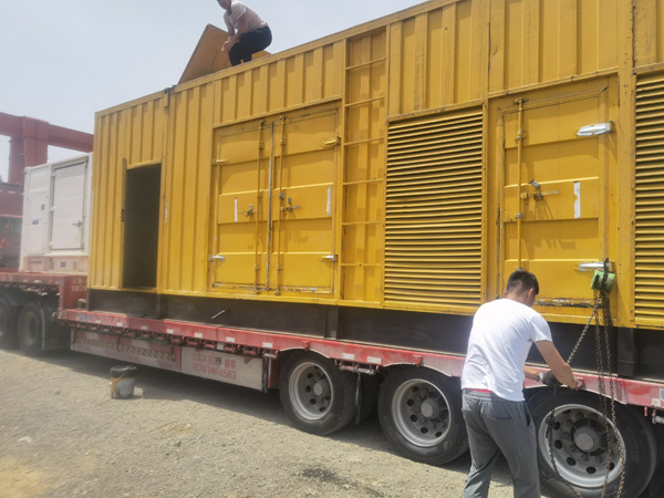 汤旺河除了负载情况和发动机维护,还有哪些因素会影响 200kw 柴油发电机的油耗?